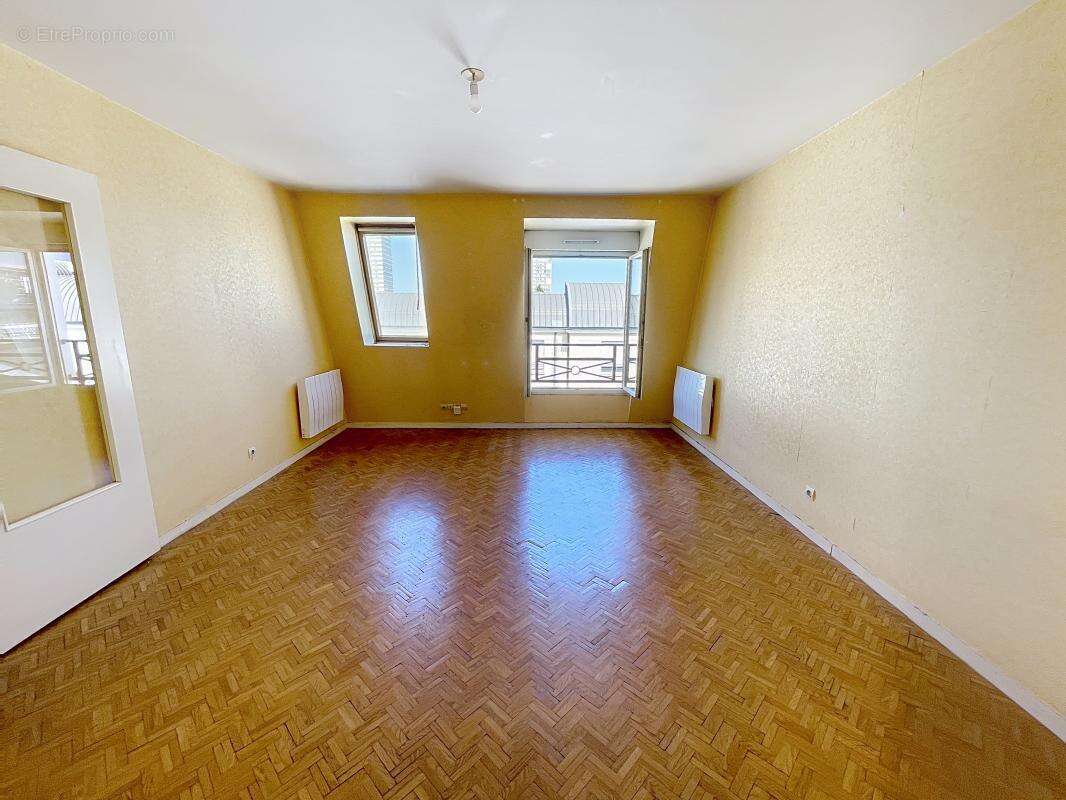 Appartement à CHOISY-LE-ROI