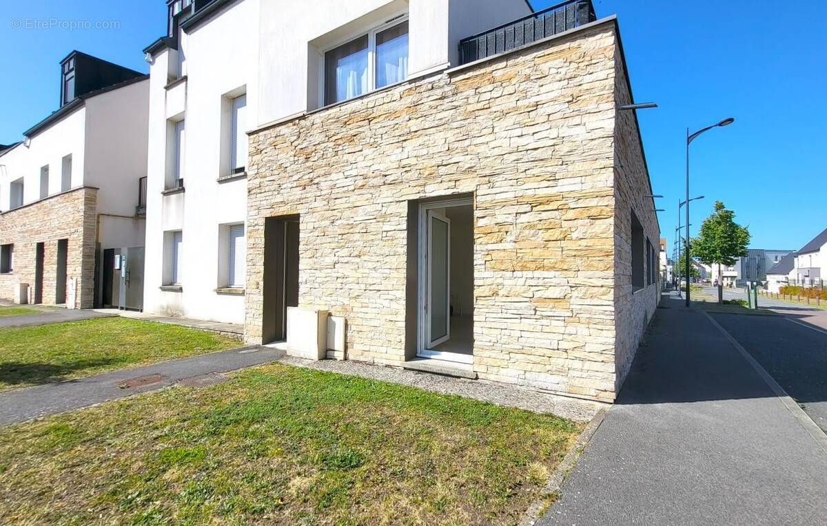 Appartement à LACROIX-SAINT-OUEN