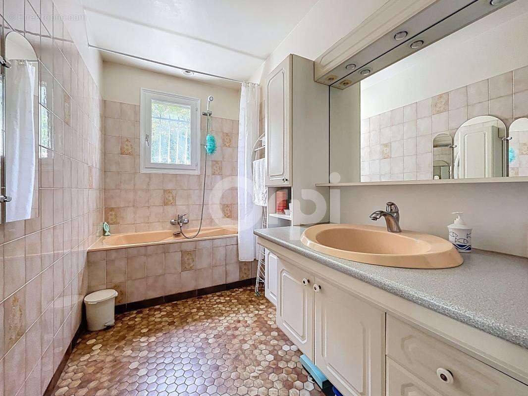 Maison à VERDERONNE