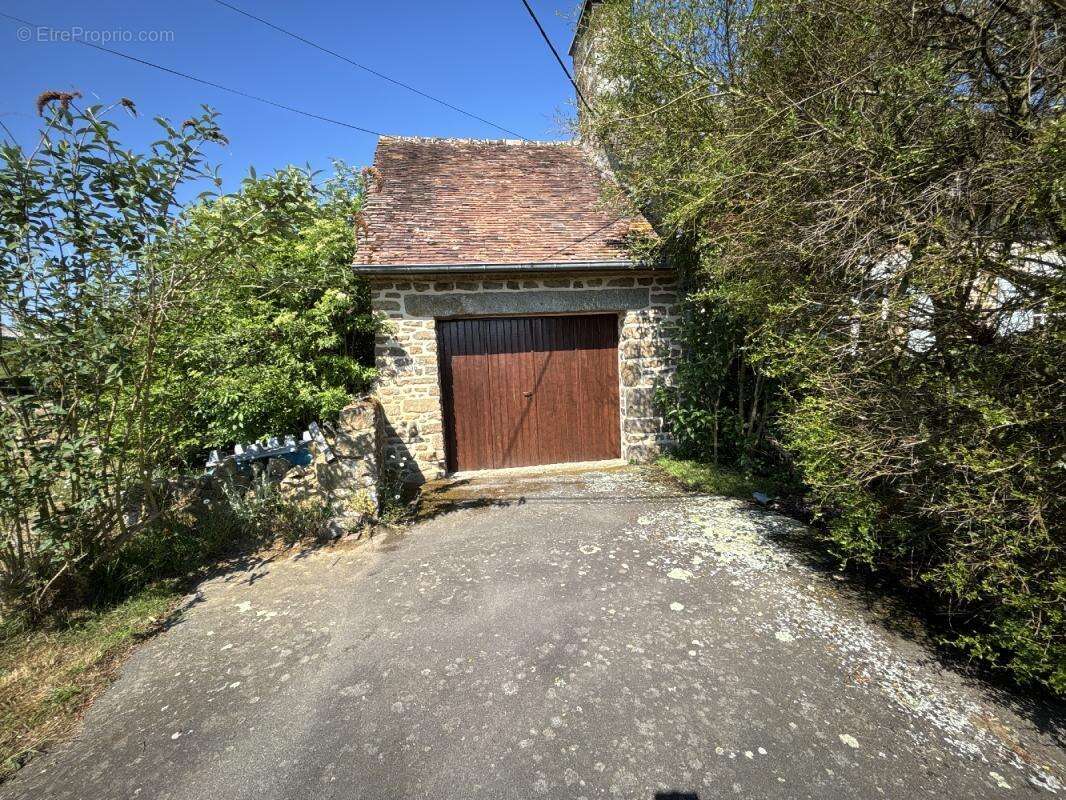 Maison à PUTANGES-PONT-ECREPIN