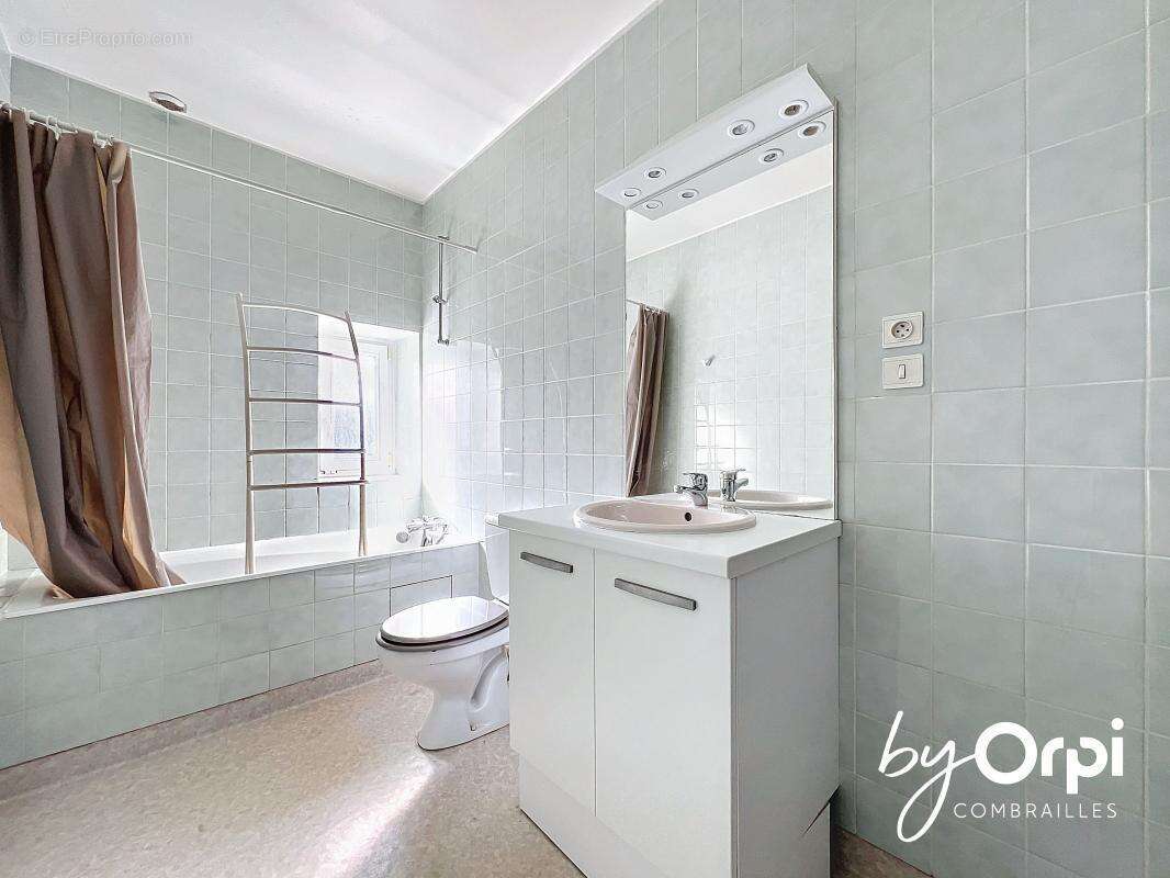 Maison à SAINT-ELOY-LES-MINES