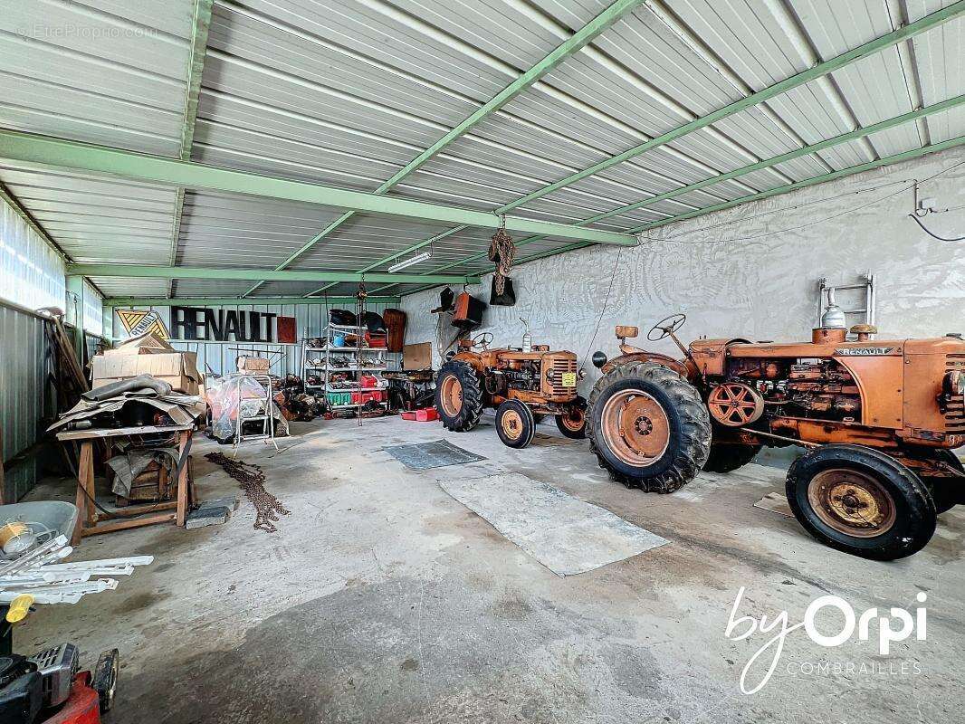 Maison à SAINT-ELOY-LES-MINES