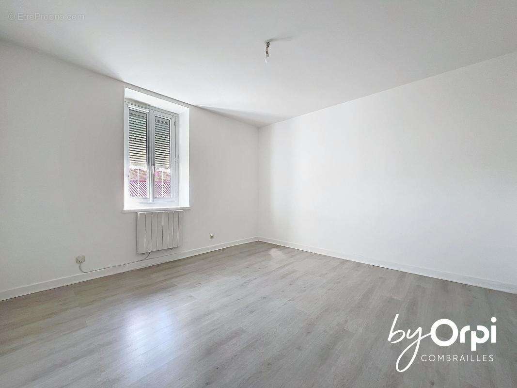 Maison à SAINT-ELOY-LES-MINES