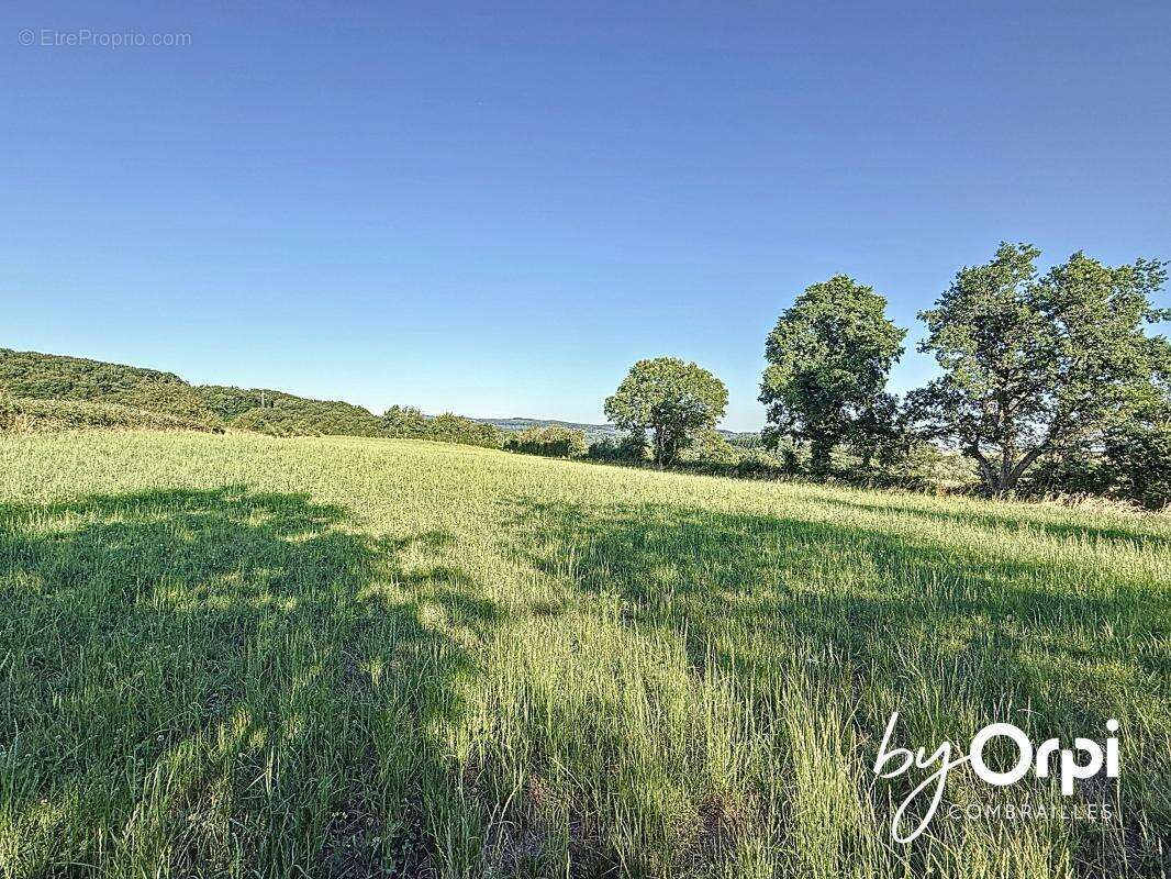 Maison à SAINT-ELOY-LES-MINES