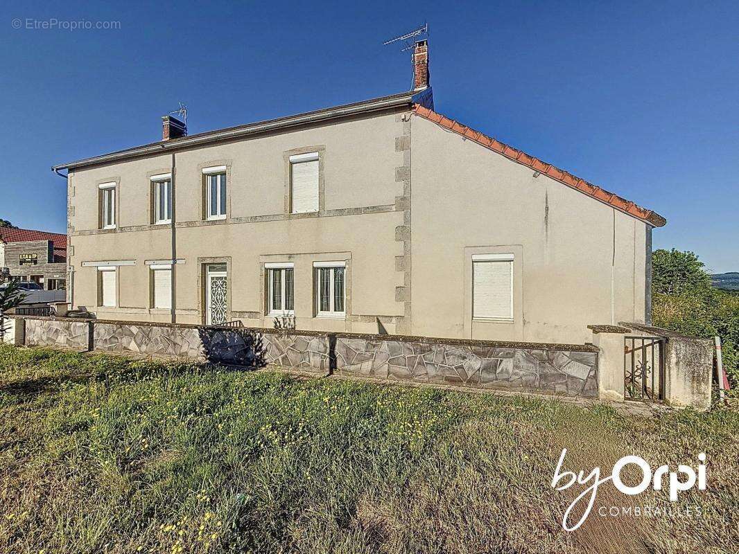 Maison à SAINT-ELOY-LES-MINES