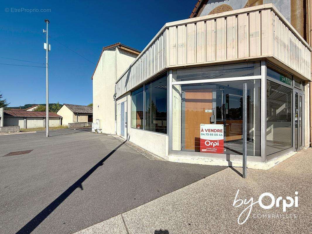 Commerce à SAINT-ELOY-LES-MINES