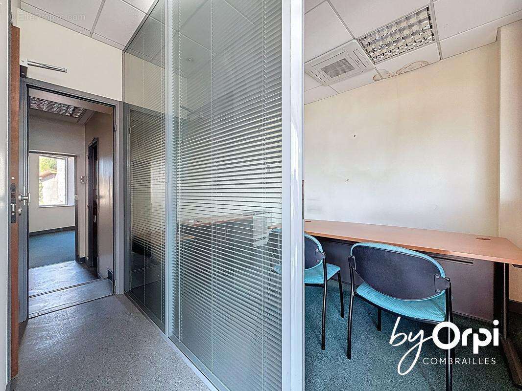 Commerce à SAINT-ELOY-LES-MINES