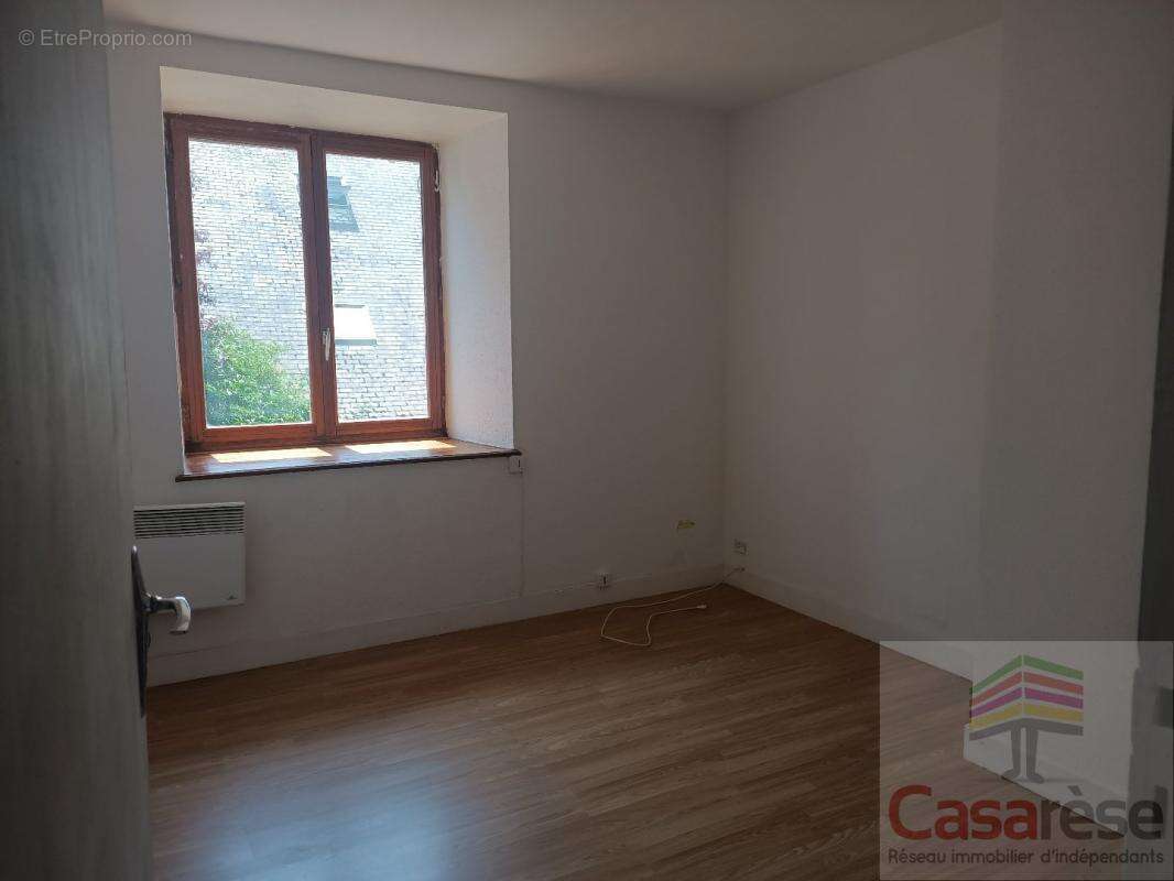 Maison à SAINT-PIERRE-DE-PLESGUEN