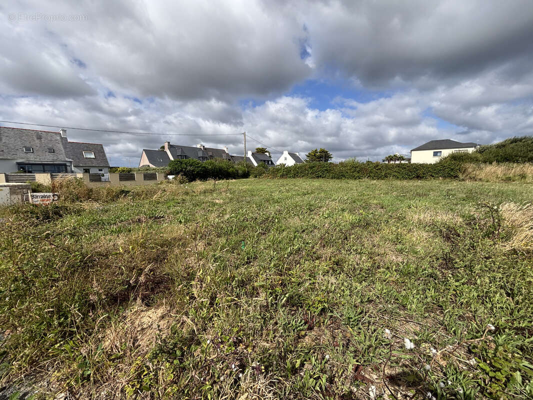 Terrain à PLOUGONVELIN