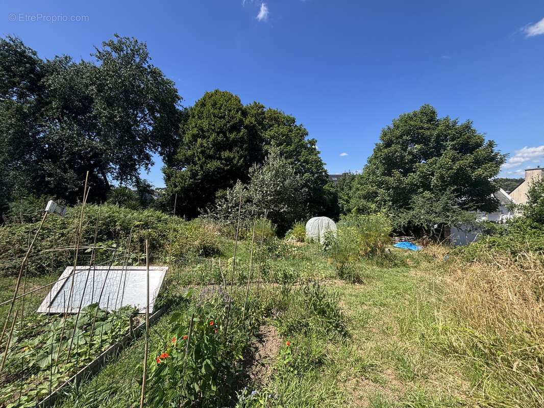 Maison à PLOUGONVELIN