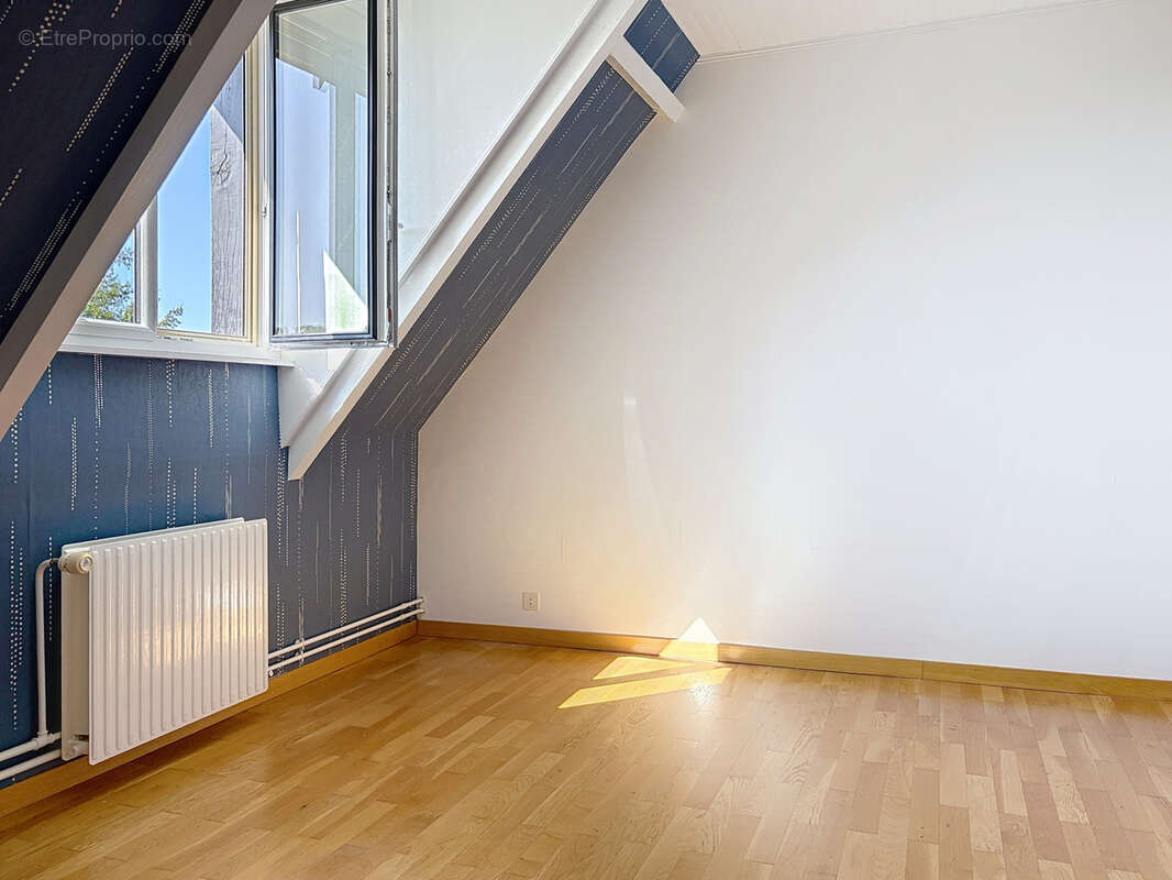 Maison à FLEURY-SUR-ANDELLE