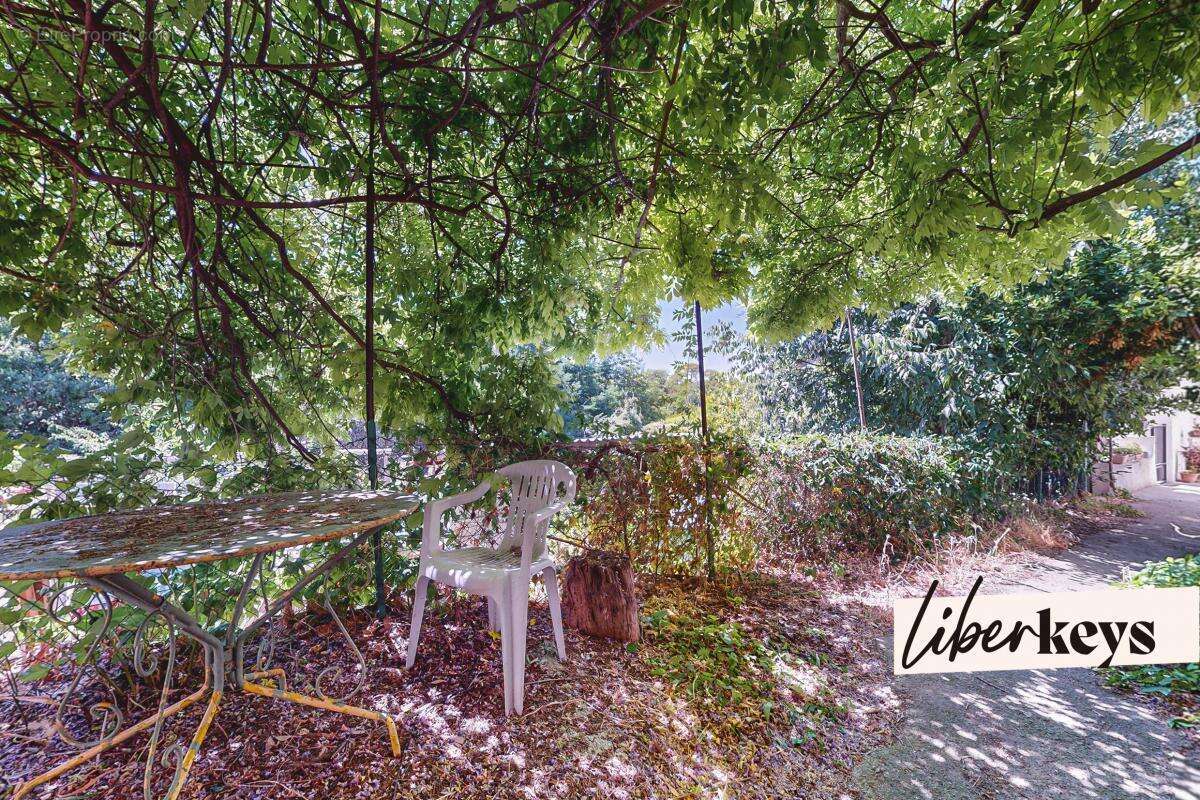 Maison à SAINT-ANTONIN-DU-VAR