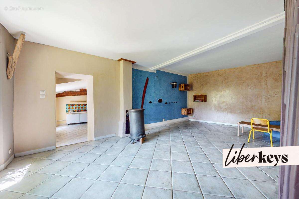 Maison à SAINT-ANTONIN-DU-VAR