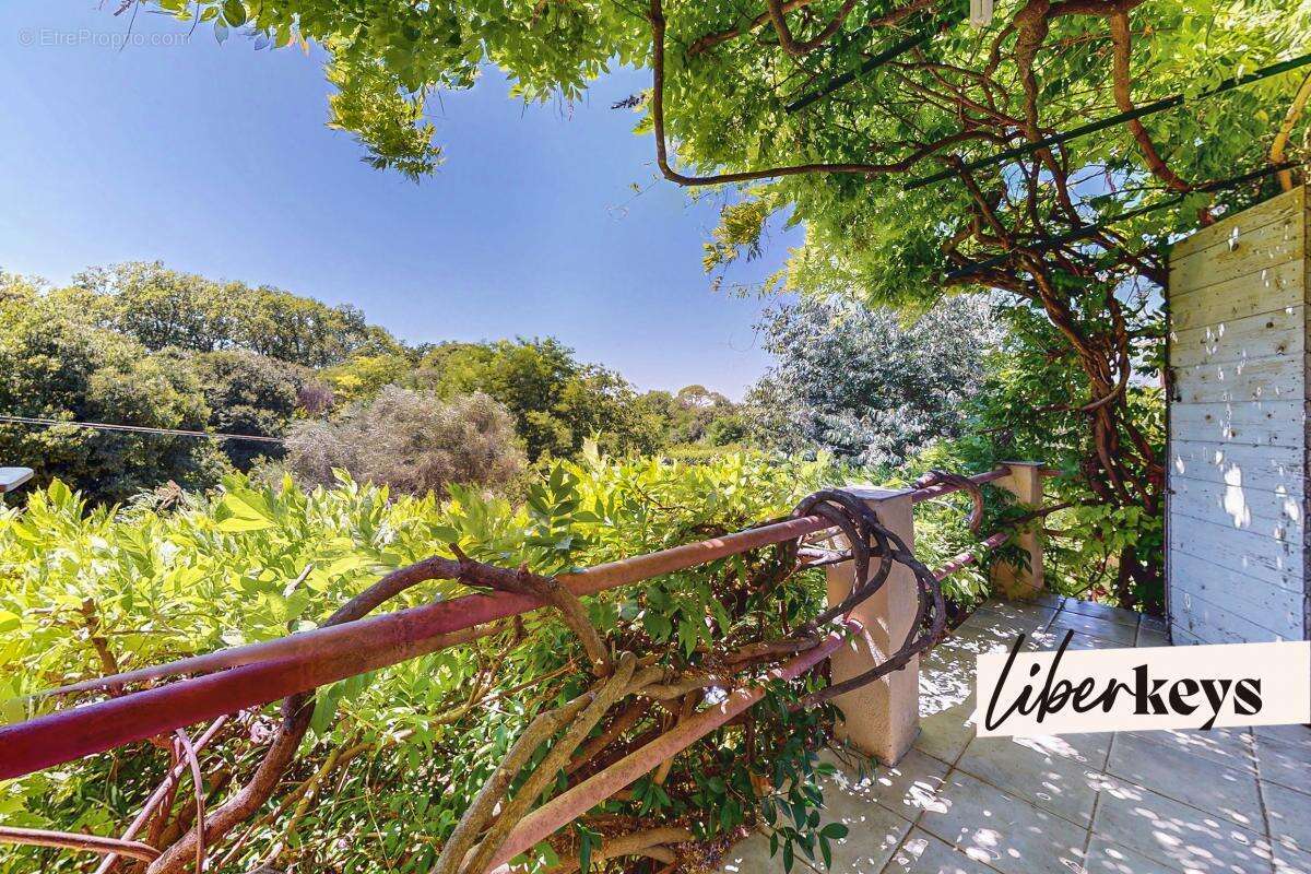 Maison à SAINT-ANTONIN-DU-VAR