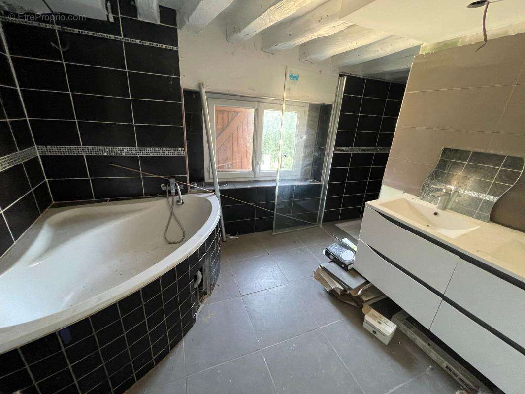 Maison à LIZY-SUR-OURCQ