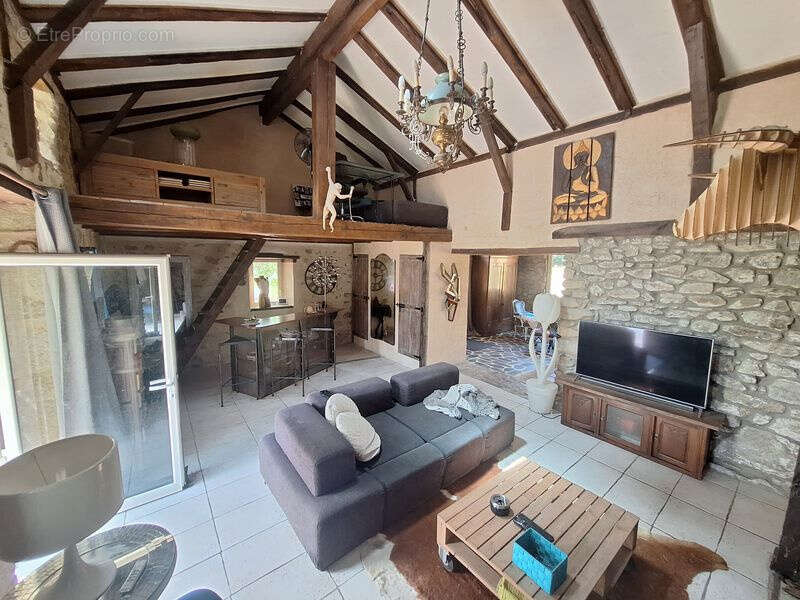 Maison à SOUSCEYRAC