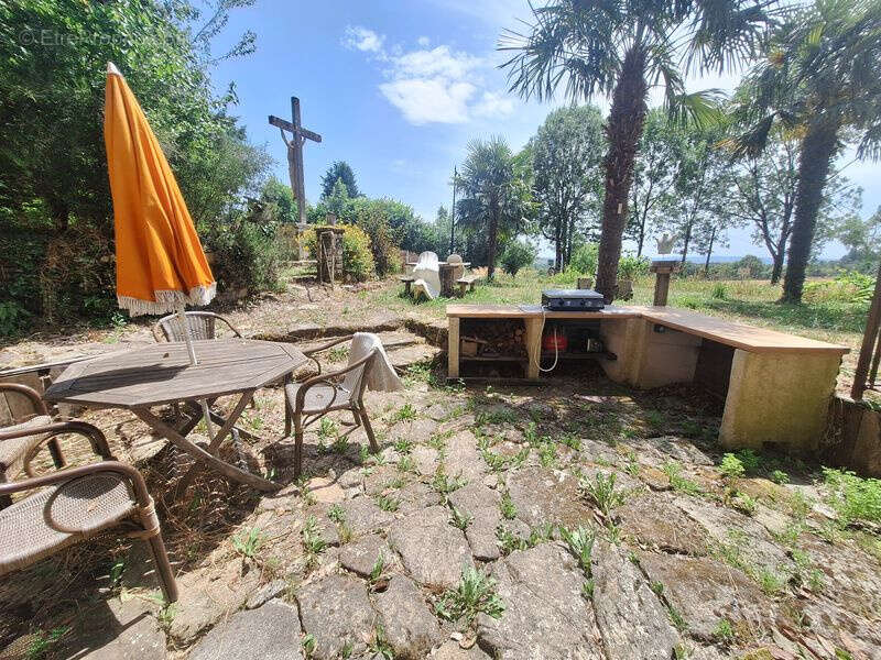 Maison à SOUSCEYRAC