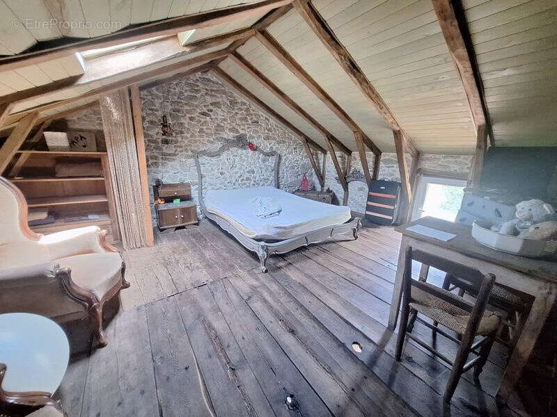 Maison à SOUSCEYRAC