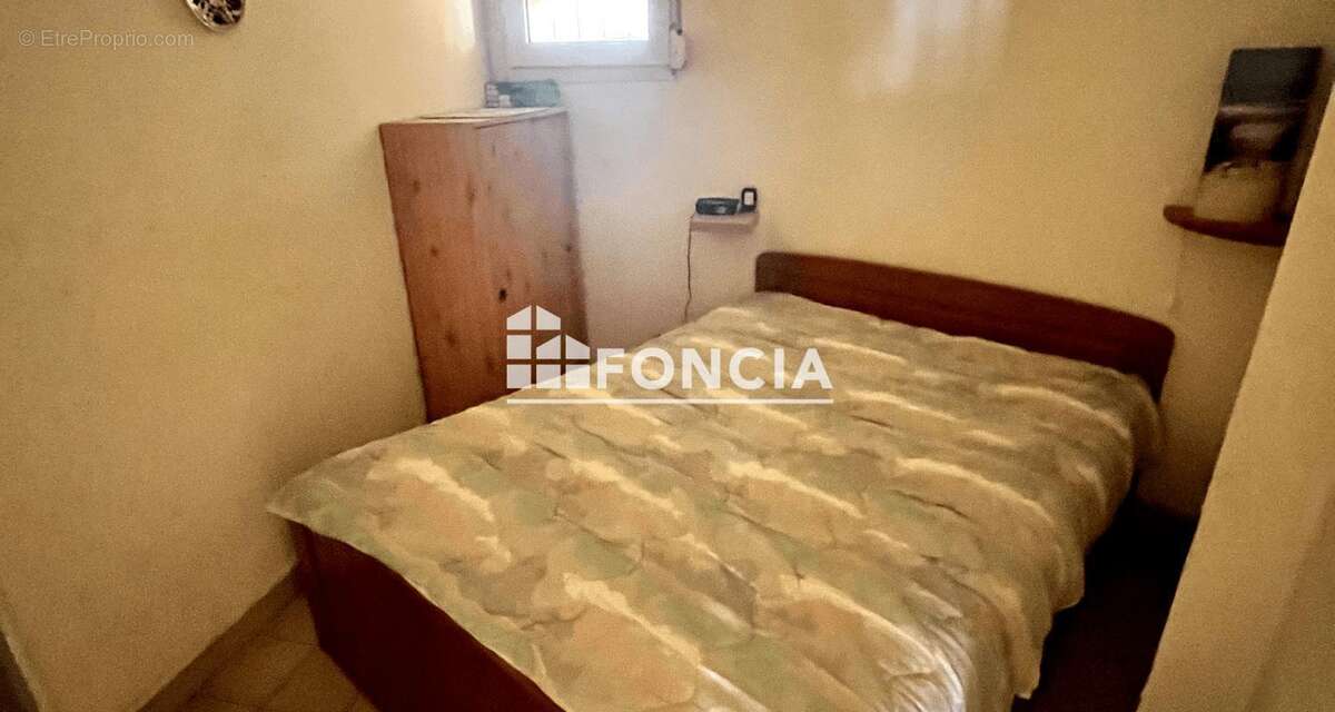 Appartement à LA LONDE-LES-MAURES