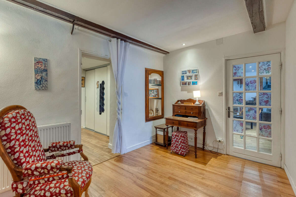 Appartement à SASSENAGE