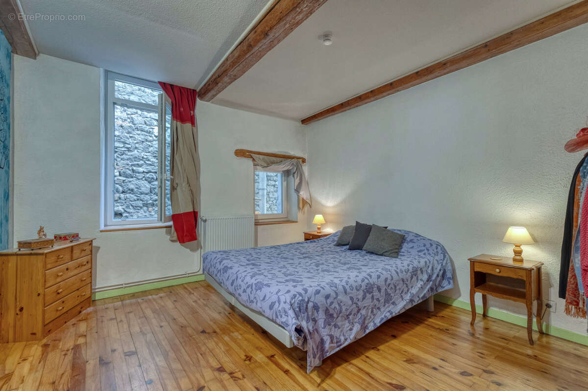 Appartement à SASSENAGE