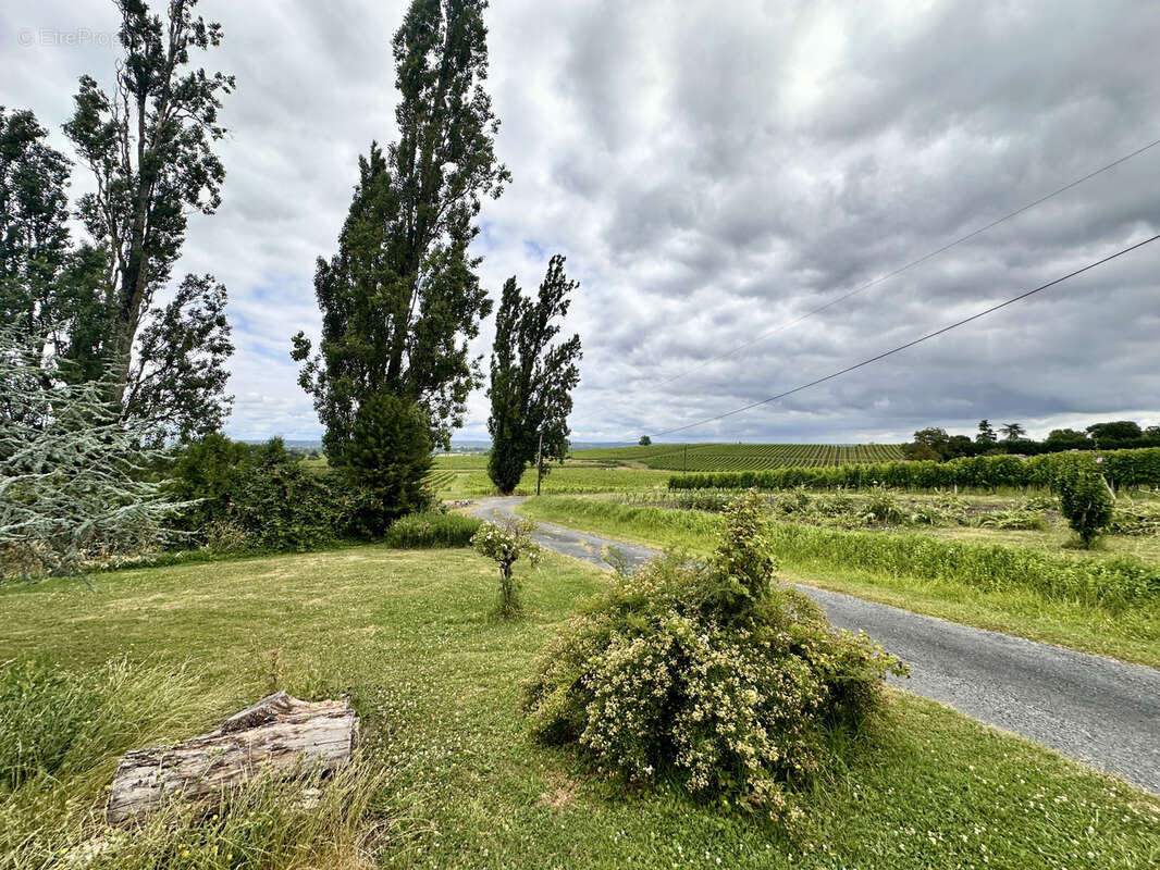 Maison à MONBAZILLAC