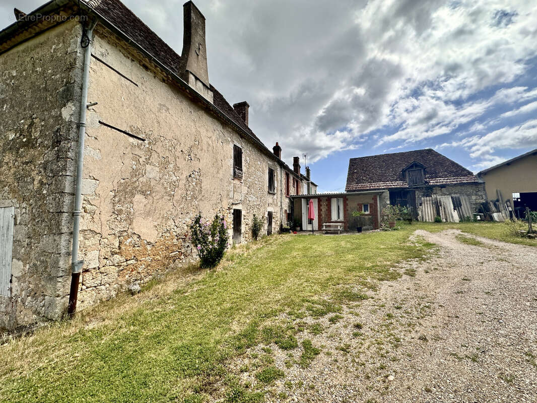 Maison à MONBAZILLAC