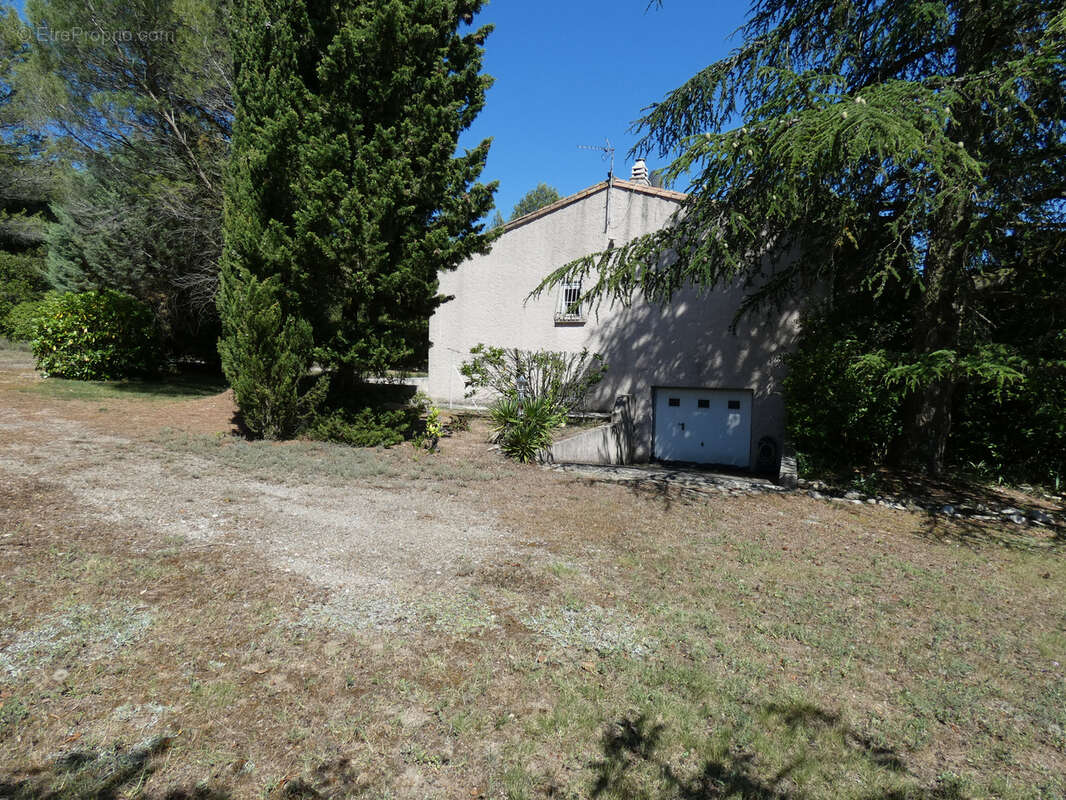 Maison à VENTENAC-CABARDES