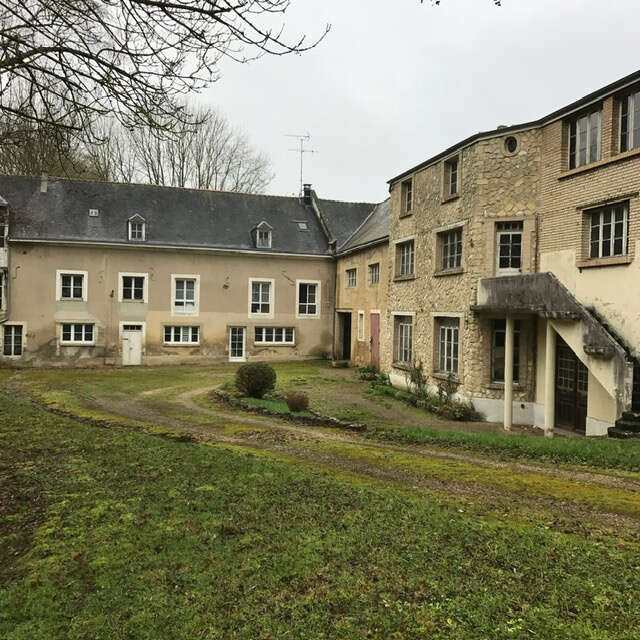 Maison à GUEUX