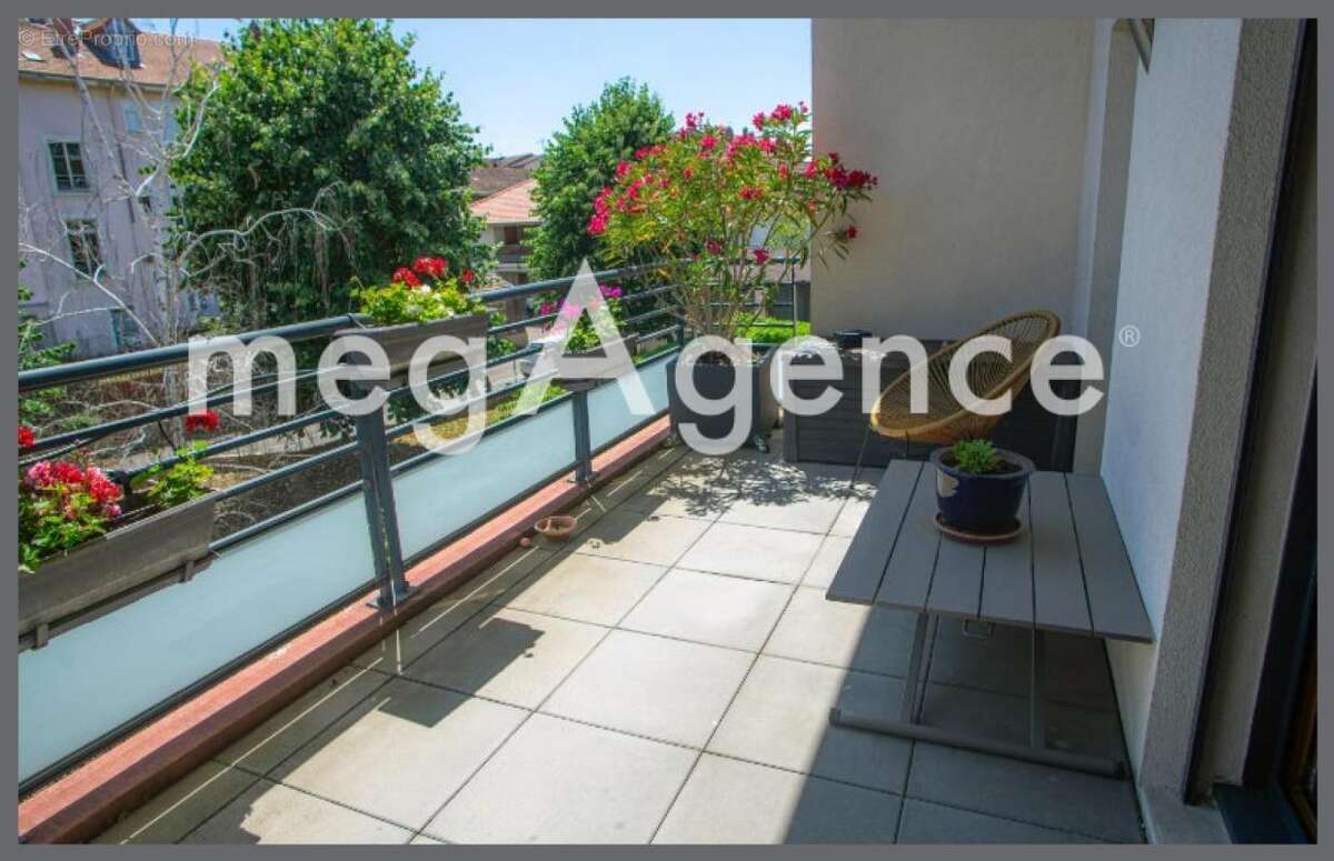 Appartement à TASSIN-LA-DEMI-LUNE