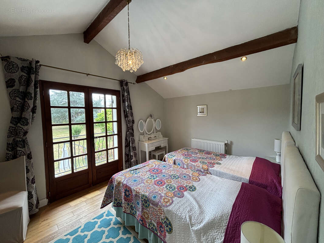 Maison à SAINT-AULAYE