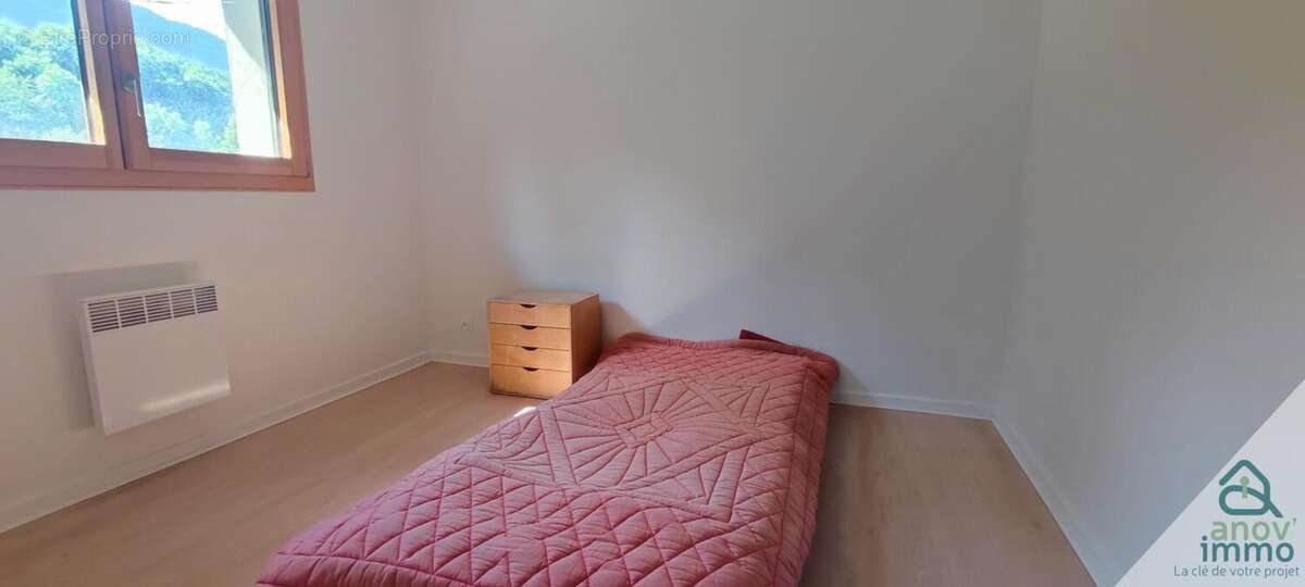 Maison à SAINT-MARTIN-D&#039;URIAGE