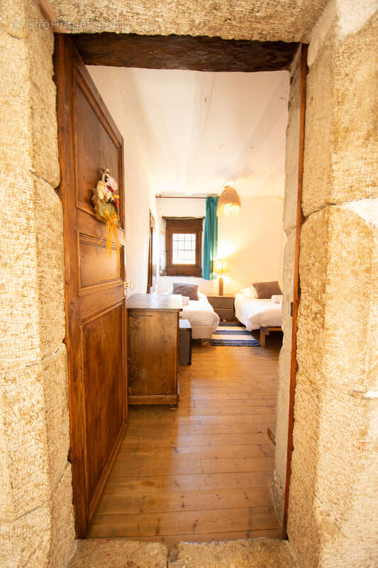 Maison à SAINT-JORIOZ