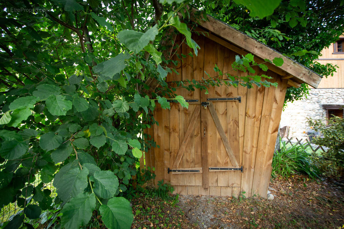 Maison à SAINT-JORIOZ