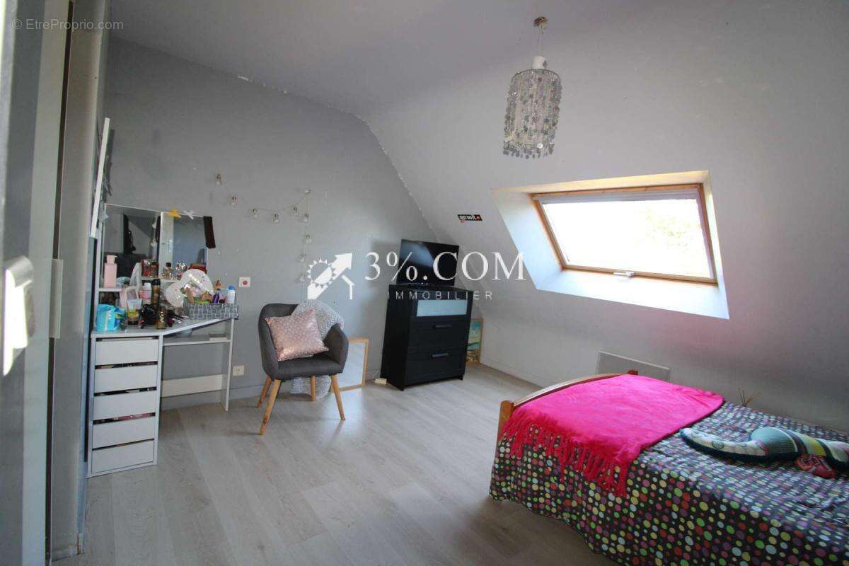 Maison à LOCOAL-MENDON