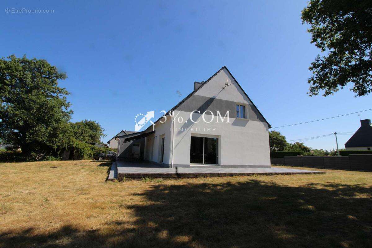 Maison à LOCOAL-MENDON