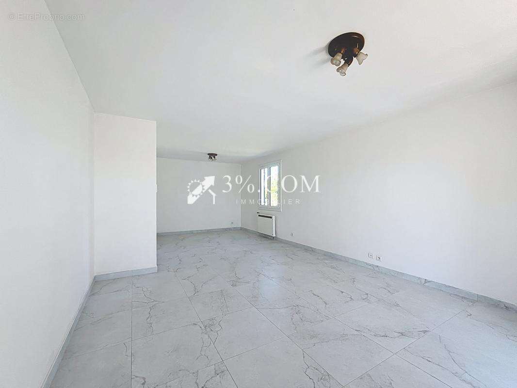 Maison à ROMANS-SUR-ISERE