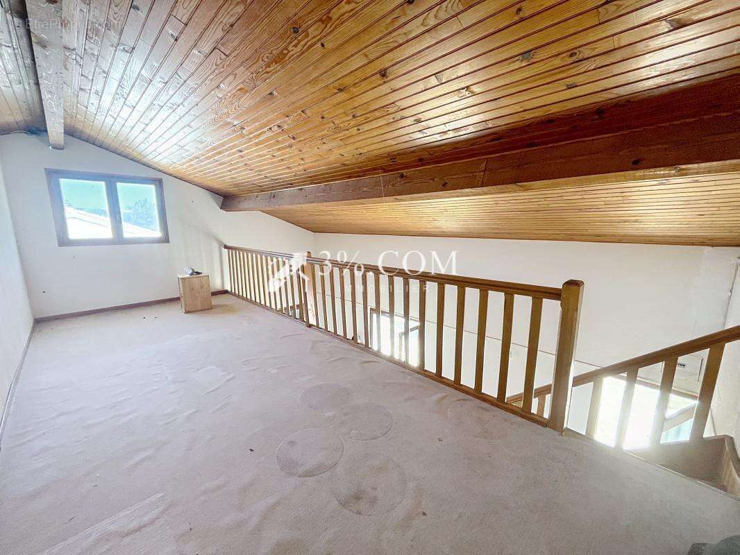 Maison à ROMANS-SUR-ISERE