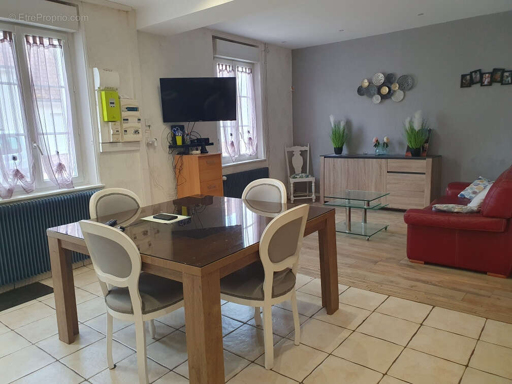 Maison à HALLENCOURT