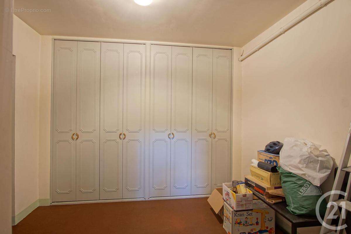 Maison à CHOISY-LE-ROI