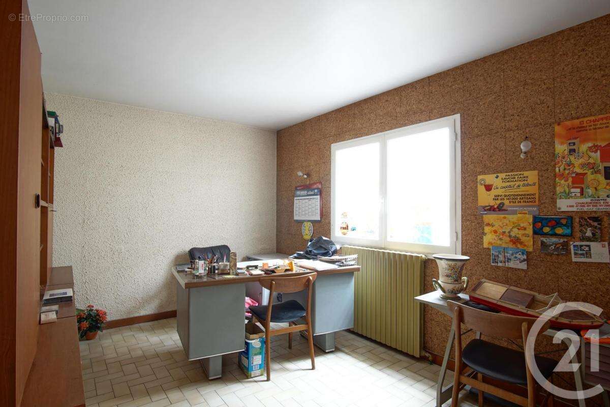 Maison à CHOISY-LE-ROI