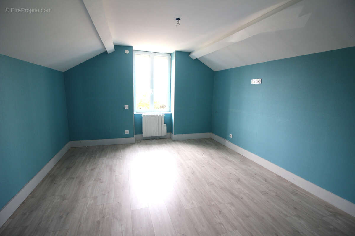 Maison à NUITS-SAINT-GEORGES