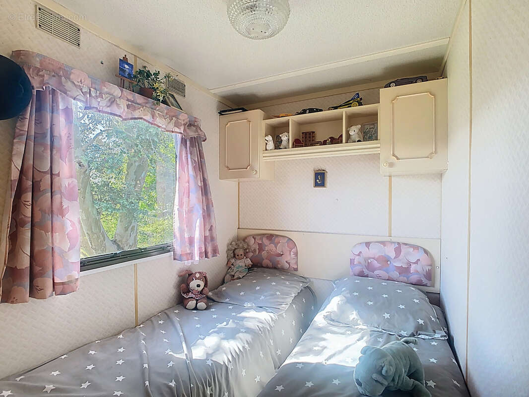 Maison à SAINT-GEORGES-DE-LA-RIVIERE