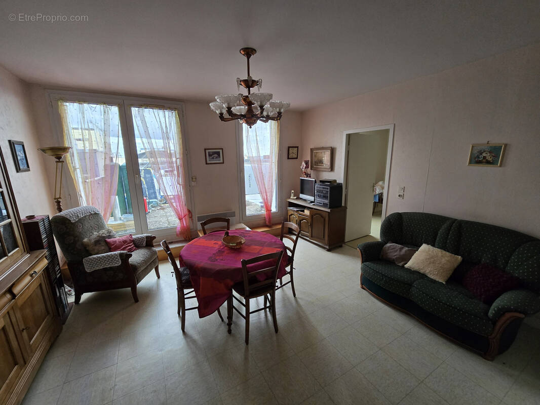 Appartement à CHATEAUROUX