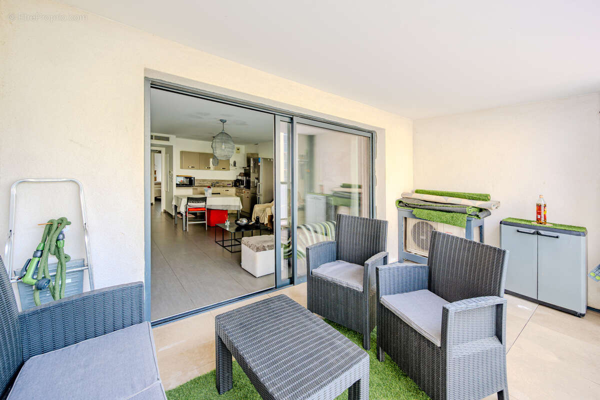 Appartement à HYERES