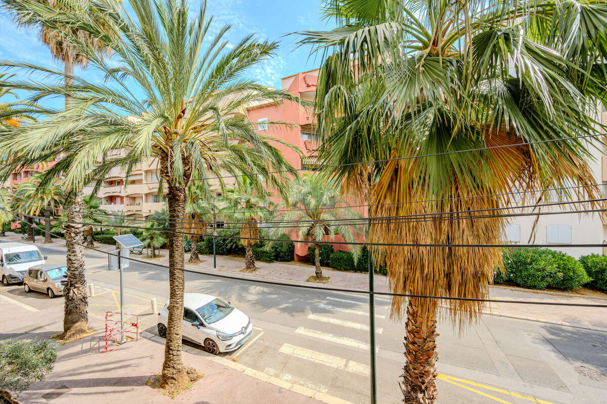 Appartement à HYERES