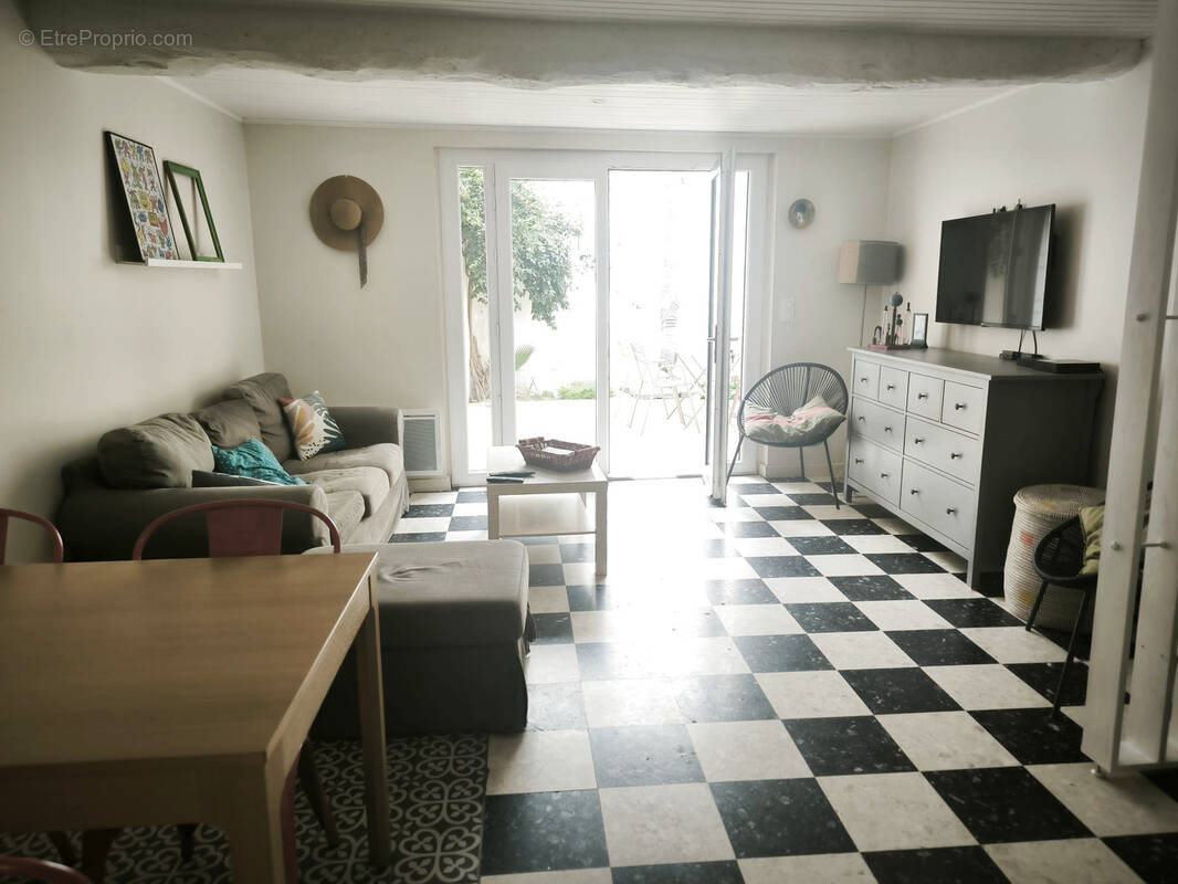 Maison à TORREILLES