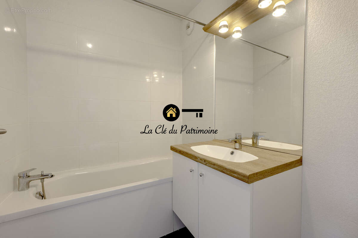 Appartement à LE HAILLAN