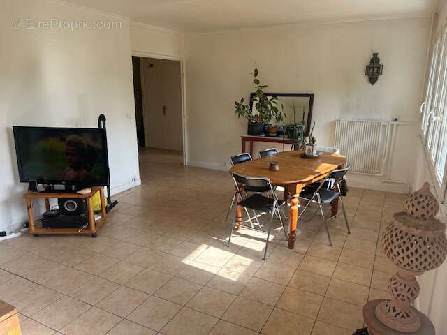 Appartement à DEVILLE-LES-ROUEN