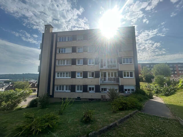 Appartement à DEVILLE-LES-ROUEN